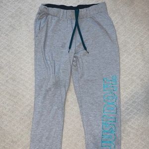 Nike Just Do It DRI-FIT Joggers